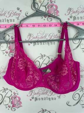 Victoria's Secret bra neon pink lace rhinestone Hot Pink Lace Underwire Bra 36DD